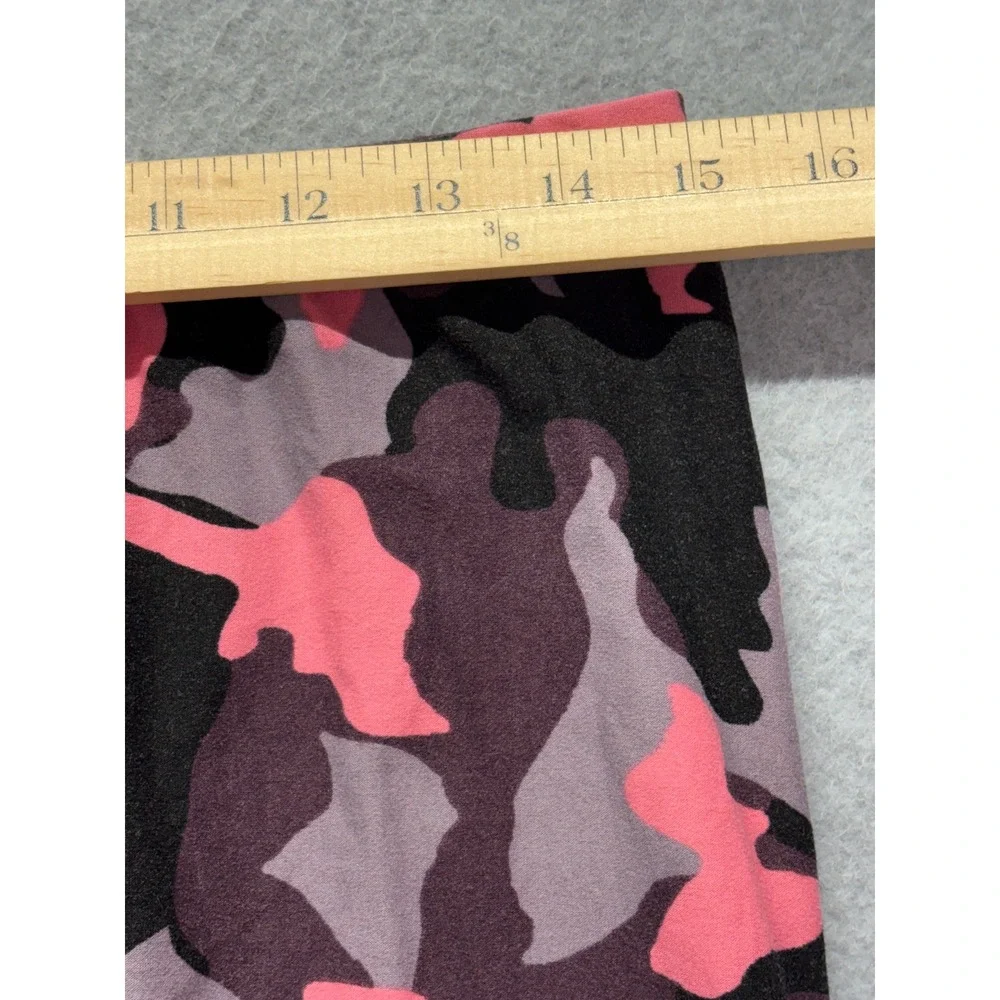 Just Be Pink Purple Camo Biker Shorts Womens Large Athletic Yoga Camouflage L